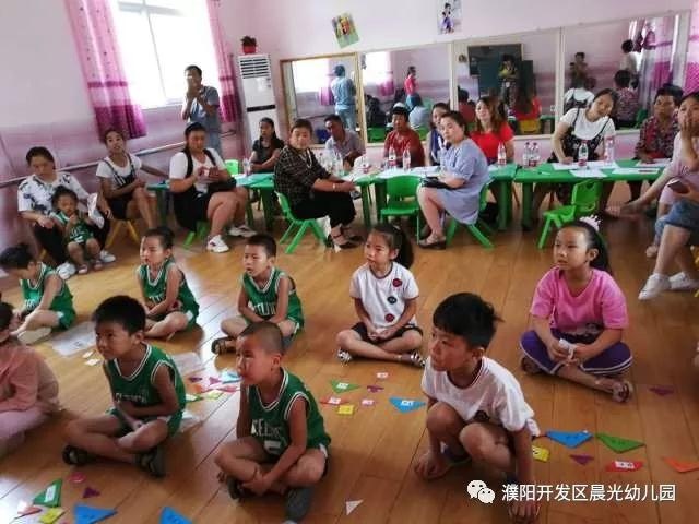 【晨光(guāng)幼兒(ér)園】全國記憶小明(míng)星選拔賽